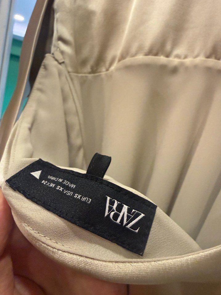 Saten Parlak Bej kısa Kokteyl Elbisesi - Görsel 3