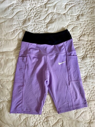 Nike lila kısa tayt