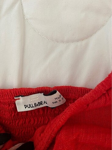 s Beden kırmızı Renk Pull and bear crop