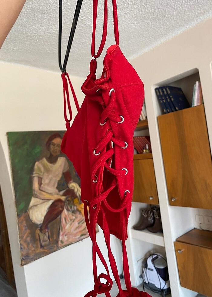 Kırmızı crop ipli - Görsel 3