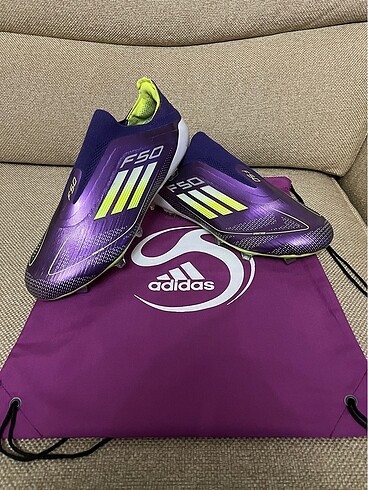 Adidas F50 Krampon