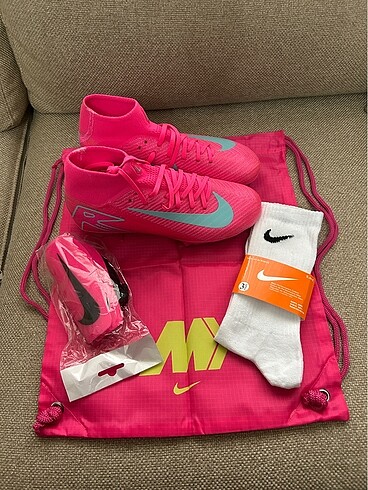 Nike Mercurial Superfly Krampon (37,5 numara)