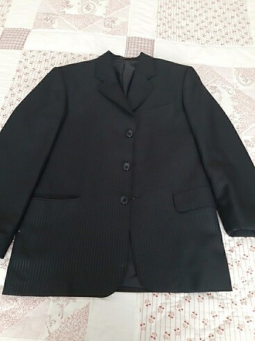 Takım elbise (pantalon ,yelek,ceket)13 yaş siyah kendinden çizgi