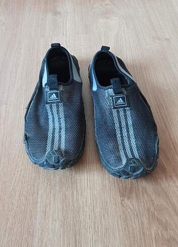 Adidas Jawpaw