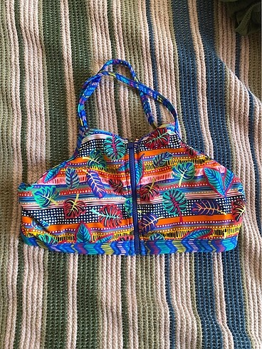 bikini üstü