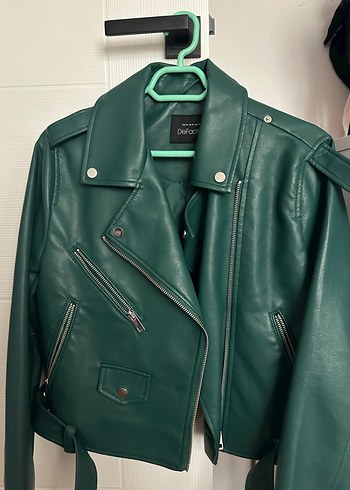 Kemerli Yeşil Kadın Deri Biker Ceket - Görsel 2