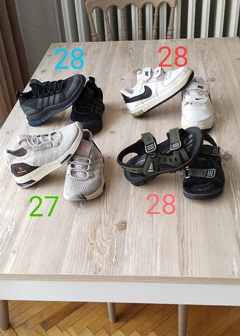 27 ve 28 numara spor ayakkabılar ve sandalet