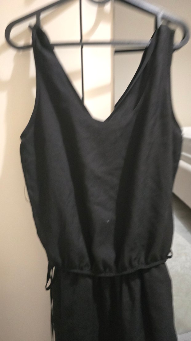 Siyah V-Yaka Kemerli Kadın Tulum - Görsel 3