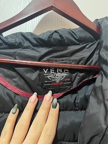 Vena Vena mont