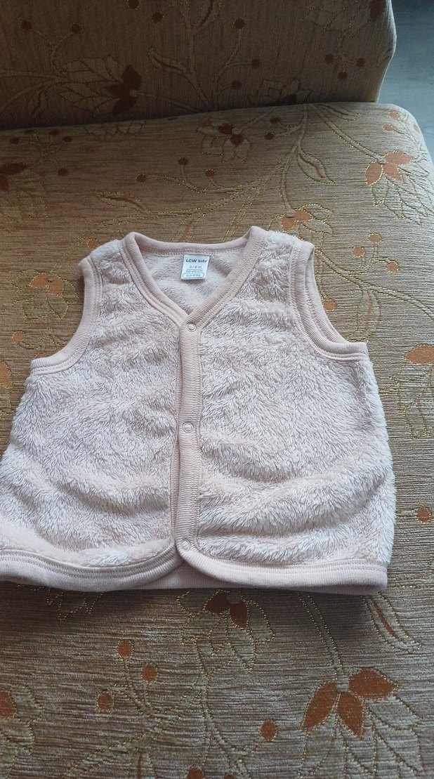 Düğmeli Kız Bebek Beyaz Yelek - Görsel 2