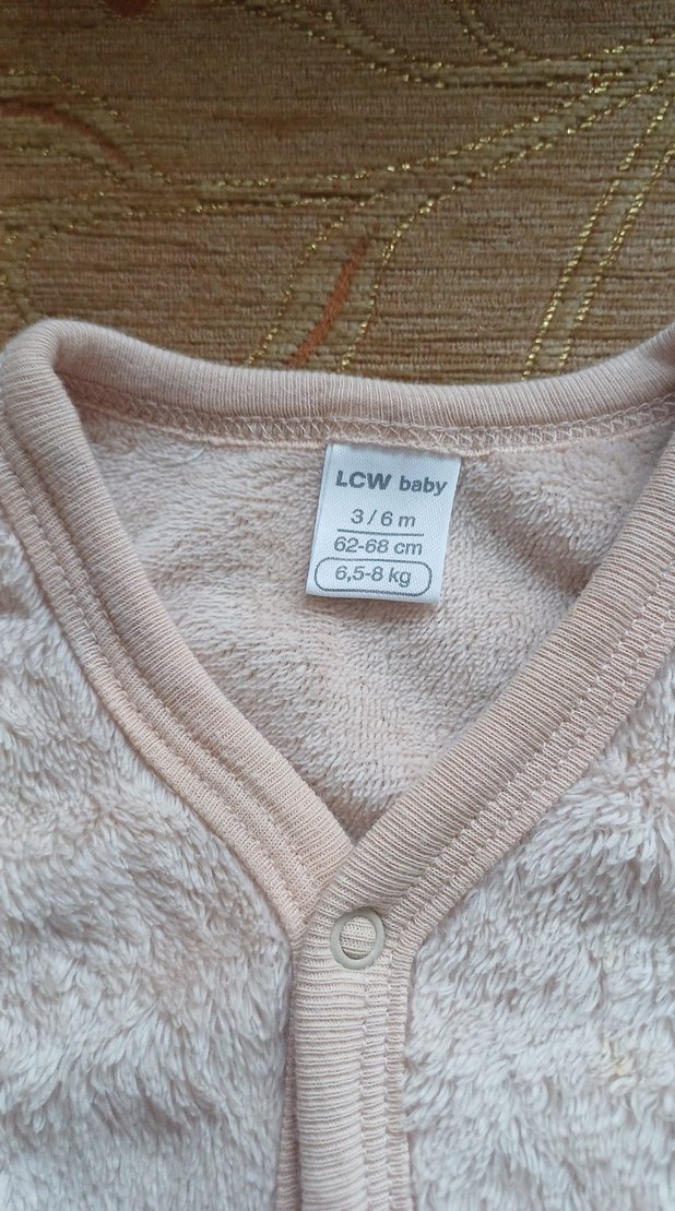 Düğmeli Kız Bebek Beyaz Yelek - Görsel 3