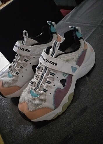 35 Beden Skechers