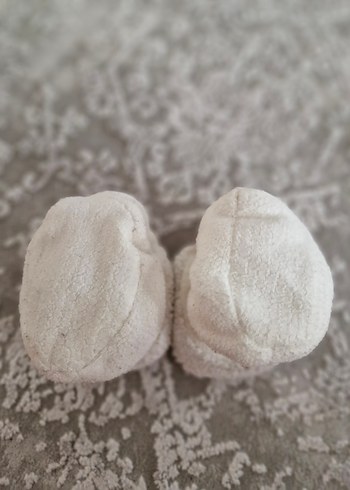 Nakışlı Beyaz Kız Çocuk Ev Terliği - Görsel 2