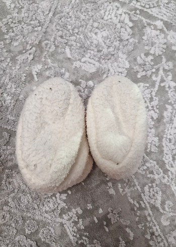 Nakışlı Beyaz Kız Çocuk Sıcak Terlik - Görsel 2