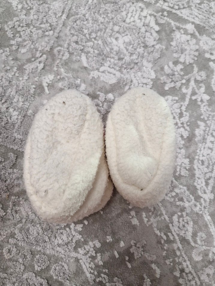 Nakışlı Beyaz Kız Çocuk Sıcak Terlik - Görsel 2