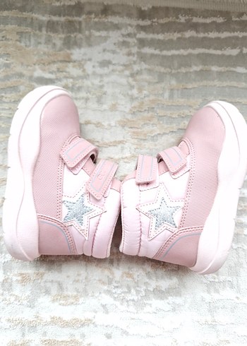 Kız Bebek Pembe Bot - Görsel 4