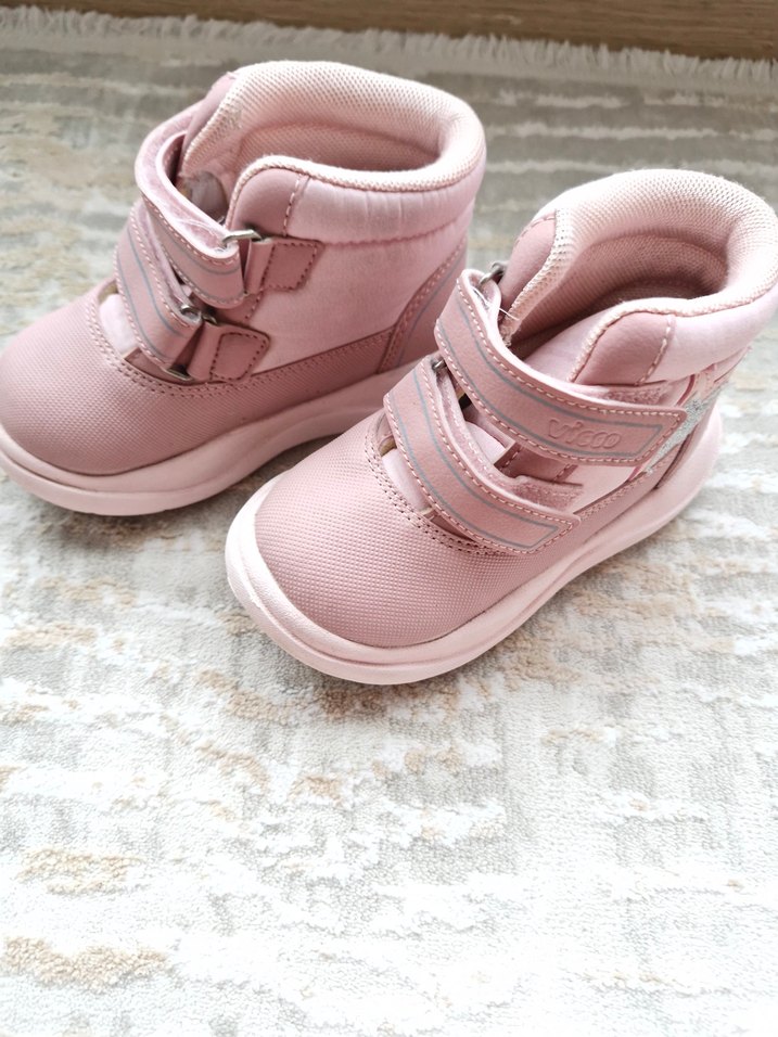 Kız Bebek Pembe Bot - Görsel 5