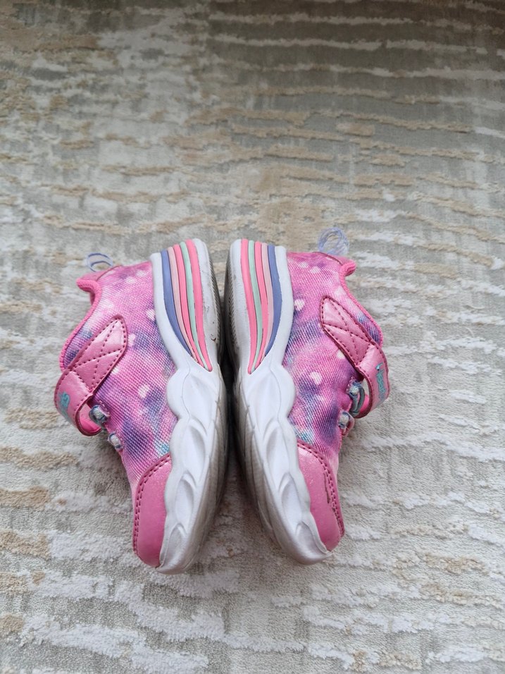 Kız Çocuk Pembe Batik Desenli Cırt Cırtlı Spor Ayakkabı - Görsel 3