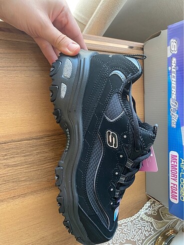 Skechers skechers D lites Yeni etiketli