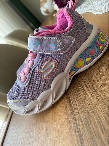 27 Beden mor Renk Skechers kız çocuk ayakkabısı