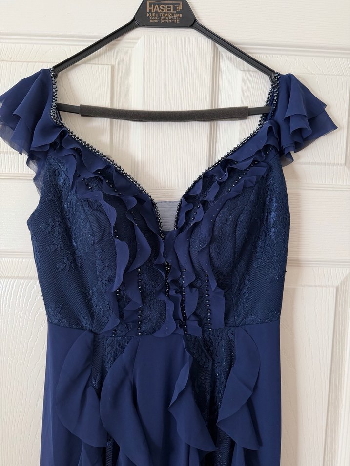 Kayık Yaka Lacivert Uzun Kadın Abiye Elbise - Görsel 2