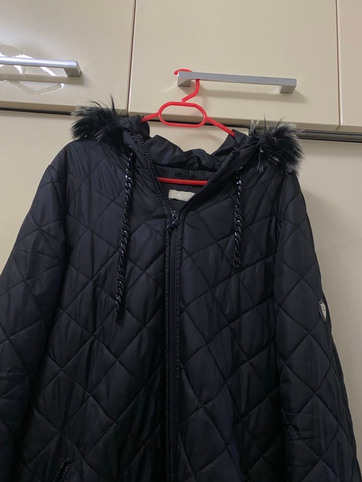 Armine Siyah Kürklü Uzun Kadın Kışlık Mont - Görsel 2