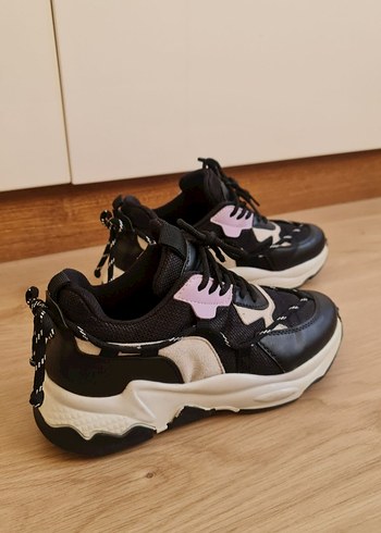 Spor Ayakkabı - Görsel 2