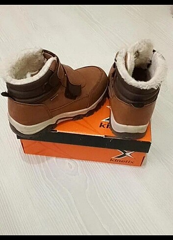 33 Beden Kinetix erkek çocuk bot