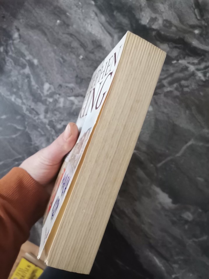 Stephen King - Maça Kızı Romanı - Görsel 3