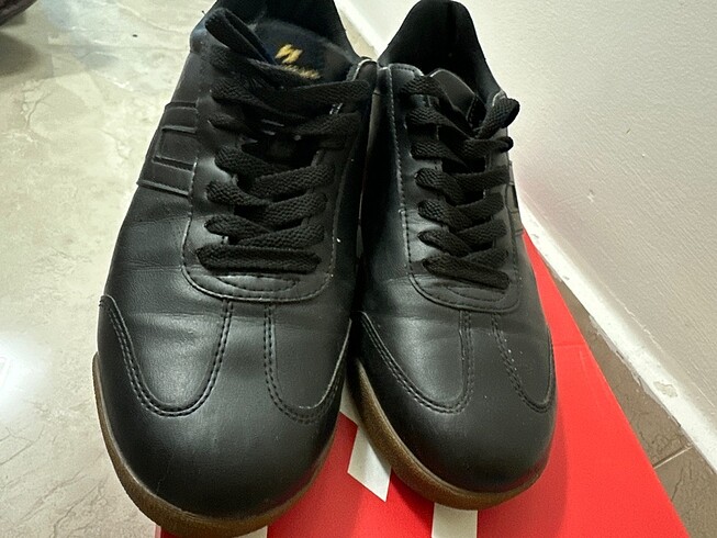 41 Beden siyah Renk Spor ayakkabı