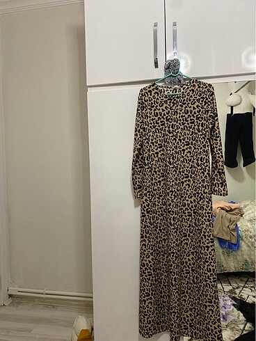 Leopar uzun elbise