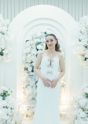 Beyaz Straplez Düz Kesim Uzun Gelinlik - Görsel 2