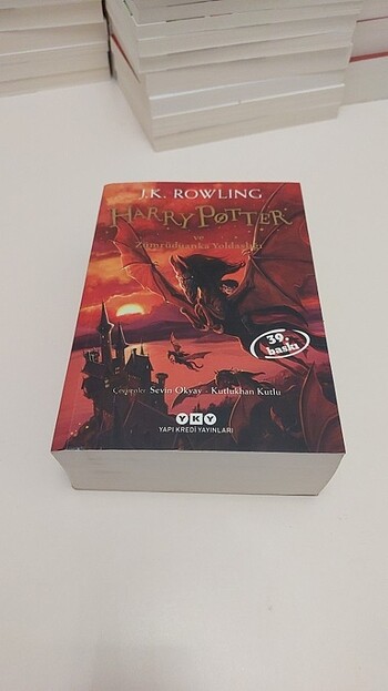 Harry Potter ve Zümrüdüanka Yoldaşlığı