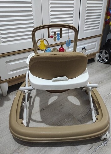Baby2Go Yürüteç 