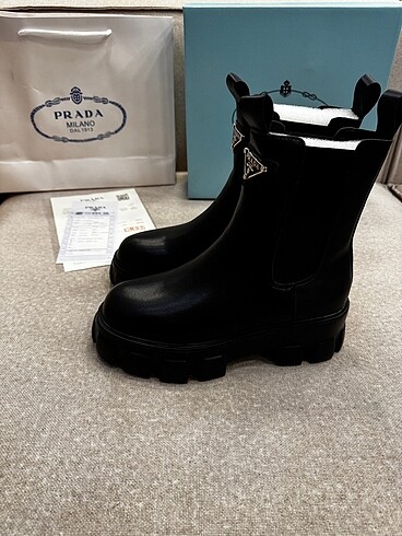 38 Beden siyah Renk Prada Chealsea Boots