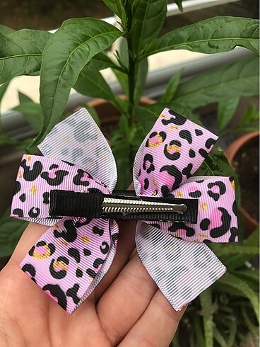 Beden çeşitli Renk Pembe leopar desenli fiyonk toka