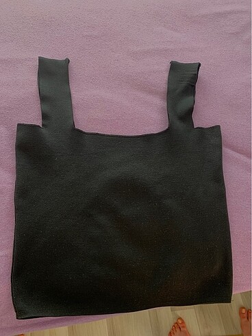Bershka Kare yaka crop