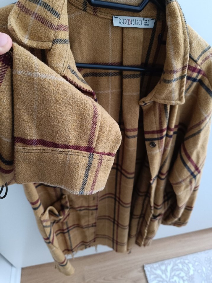 Düğmeli Cep Detaylı Rahat Kesim Kadın Gömlek - Görsel 3