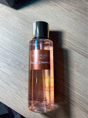 Victoria secret vücut spreyi