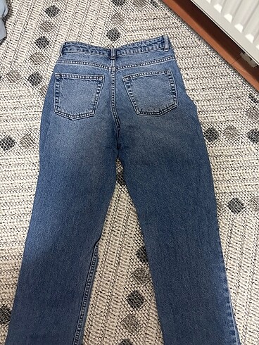 Diğer Yırtık jean