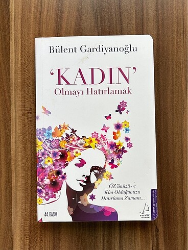 Kadın olmayı hatırlamak Kitap