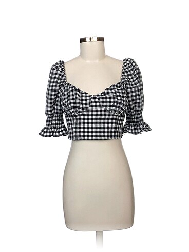 H&M Bluz %70 İndirimli.