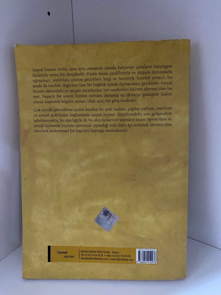 Kuram ve Uygulamada Sosyal Hizmeti Anlamak - Görsel 2