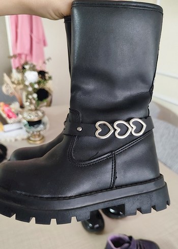 Kızlar için Siyah Deri Tokalı Gotik Botlar - Görsel 7