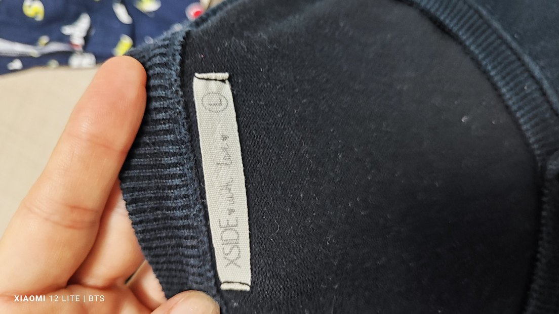 Düğmeli Siyah Kadın Hırka - Görsel 4