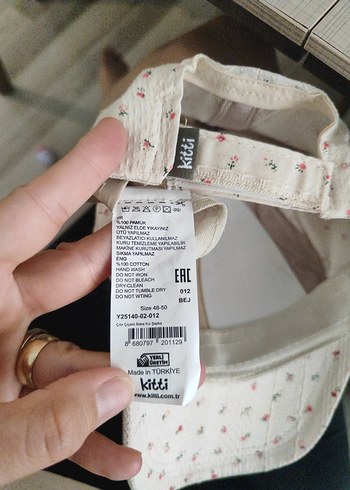 Çocuklar için Çok Renkli Düğmeli Pamuklu Şapka - Görsel 9