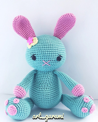 Amigurumi sevimli tavşan oyuncak