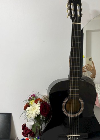 Klasik Siyah Akustik Gitar - Görsel 3