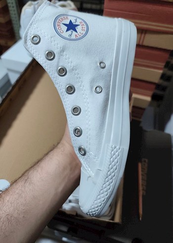 Converse Beyaz Baskılı Kadın Spor Ayakkabı Fermuarlı