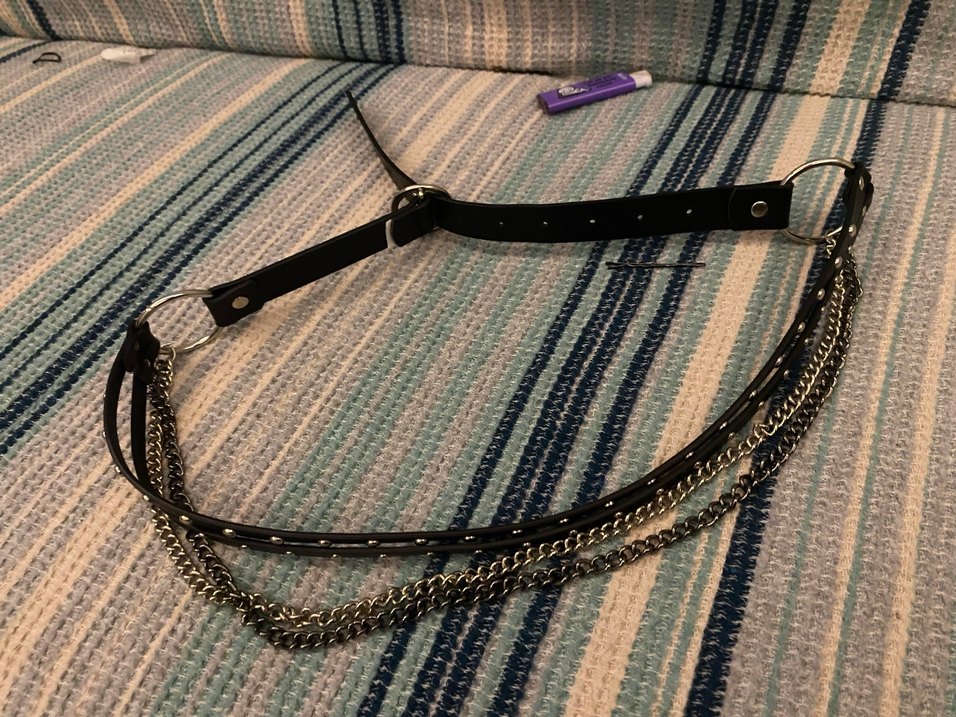 Zincir Detaylı Siyah Deri Kadın Kemer - Görsel 3